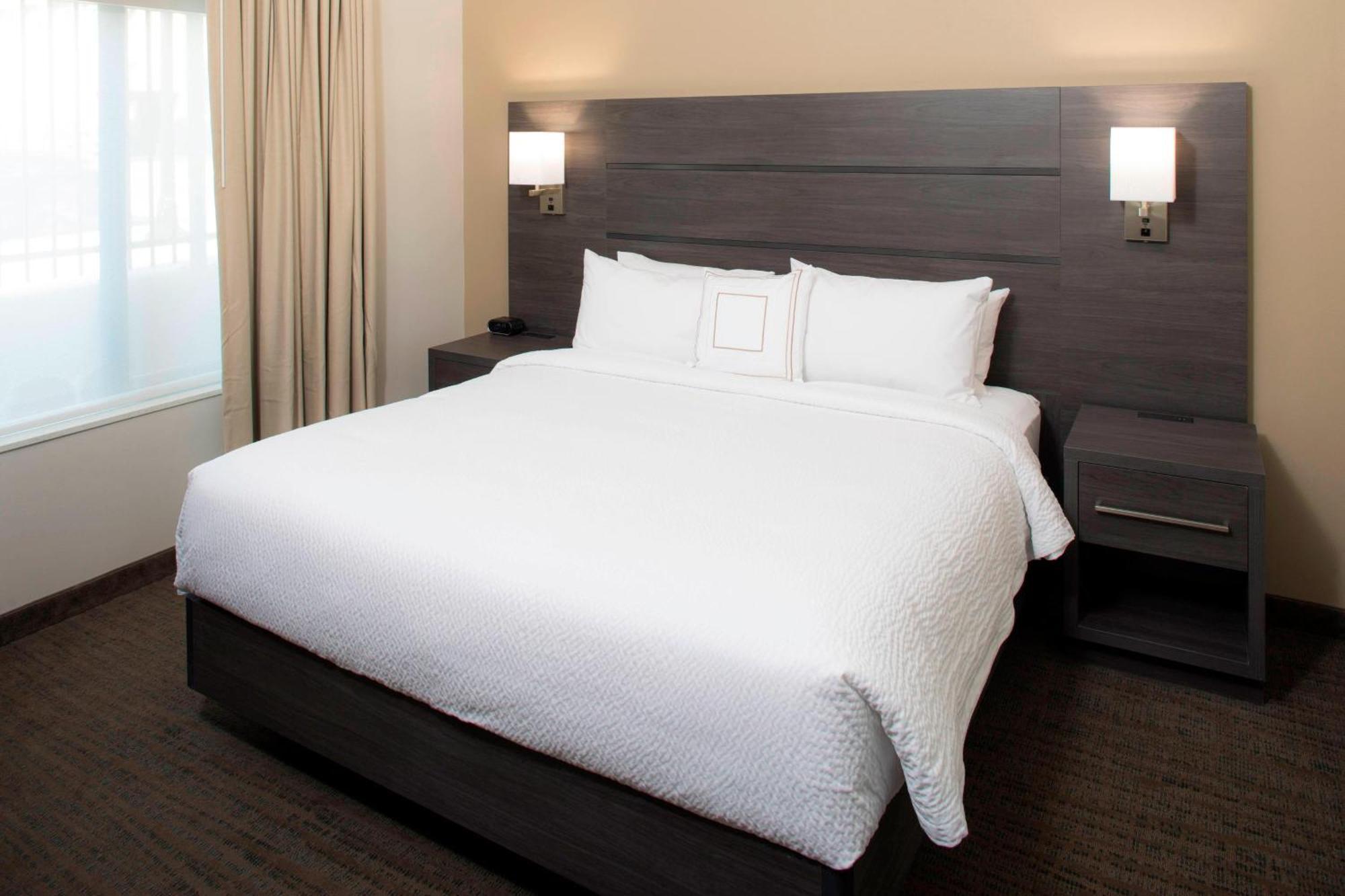 Residence Inn By Marriott Tulsa Downtown Eksteriør billede