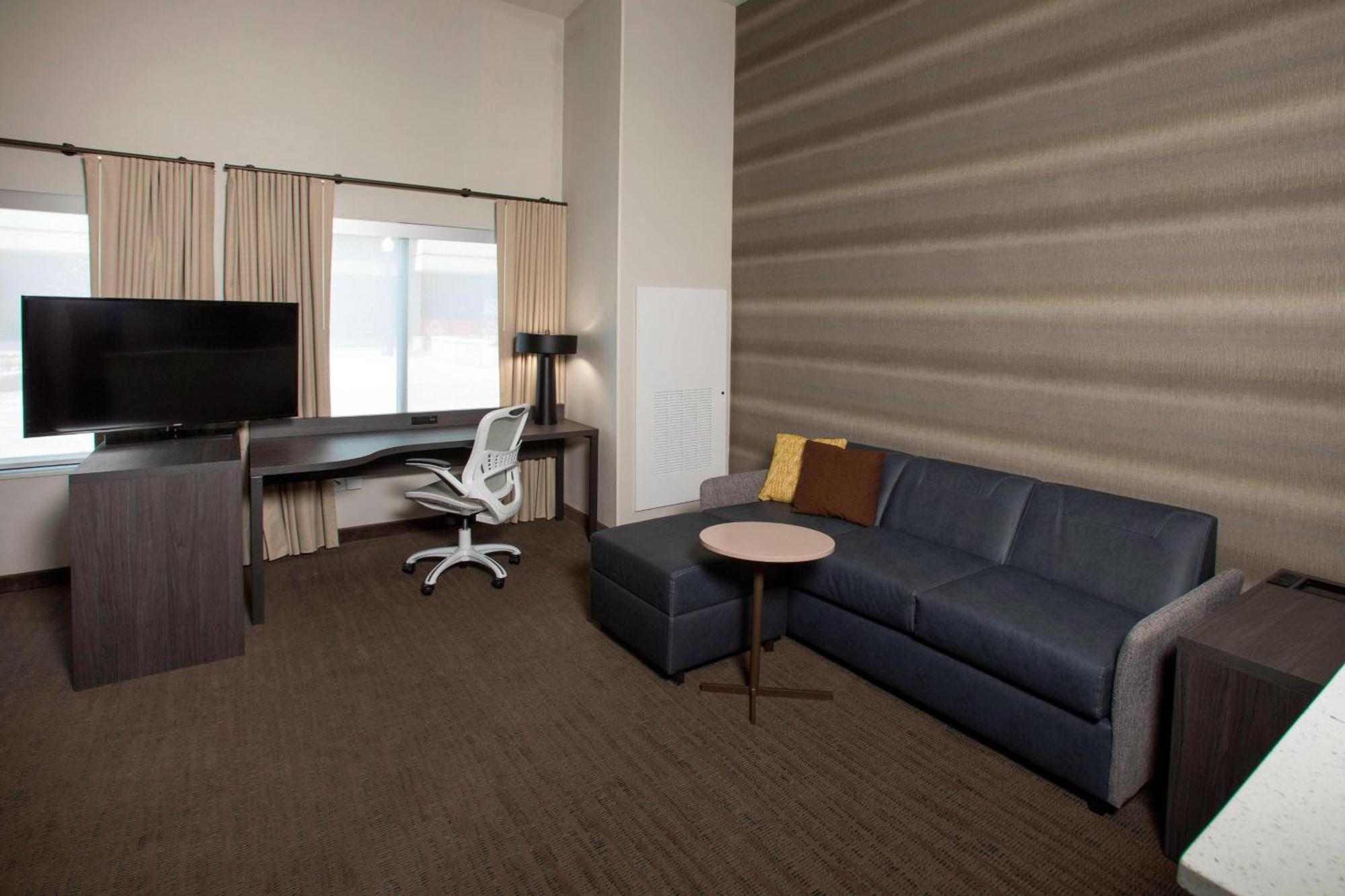 Residence Inn By Marriott Tulsa Downtown Eksteriør billede